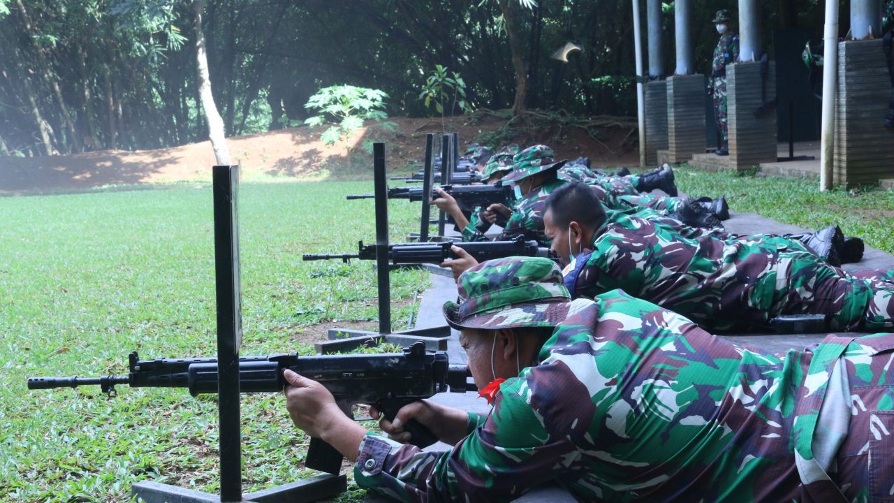Lomba Menembak Dalam Rangka Menyambut HUT ke-72 RSPAD Gatot Soebroto